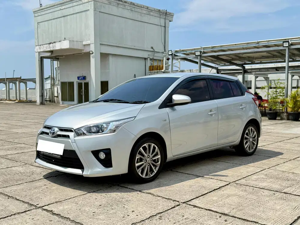 TOYOTA YARIS 1.5 AT 2017 Bensin