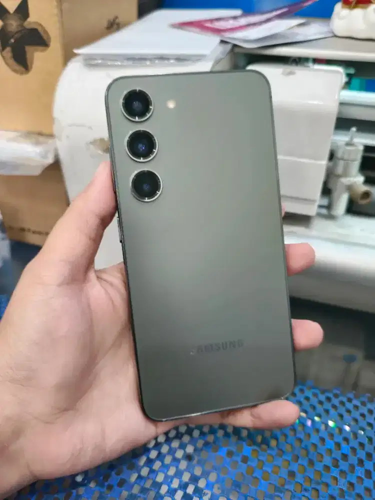Samsung galaxy S23 8/256gb green