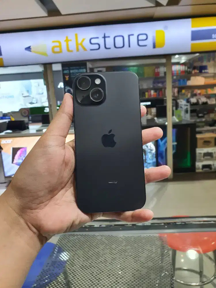 Iphone 15 128 GB resmi iBox Murah