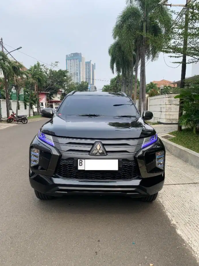 MITSUBISHI PAJERO SPORT 2.4 DAKAR DIESEL 4X2 AUTOMATIC 2021