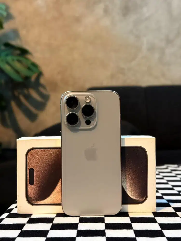 iPhone 15 Pro 128 GB iBox