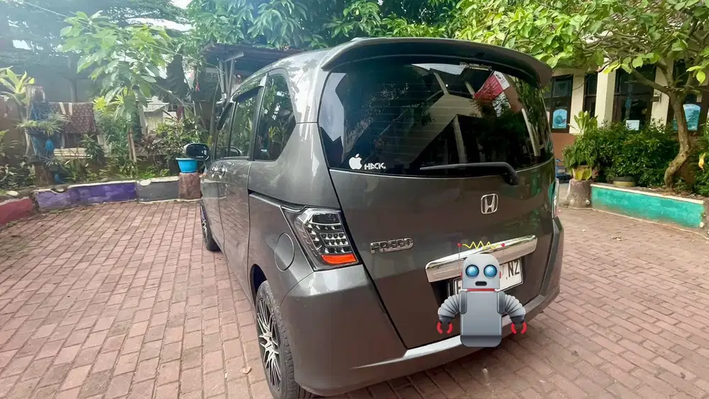 Honda Freed 2010 Bensin