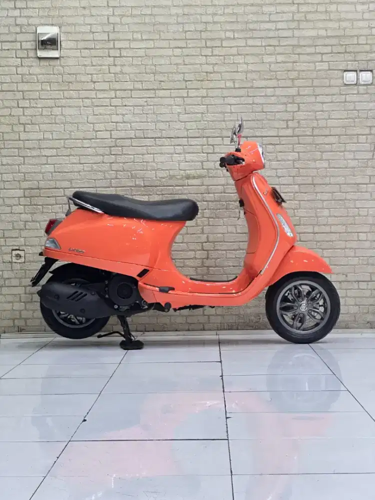 WARNA LANGKA! vespa matic LX125 2021