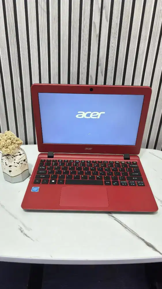 Acer aspire es1-132