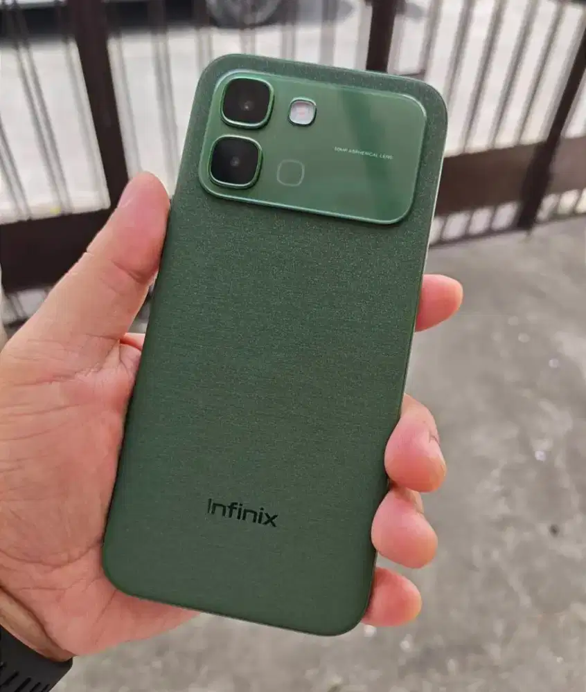 infinix note Edge 5G ram 8/256 fullset mulus