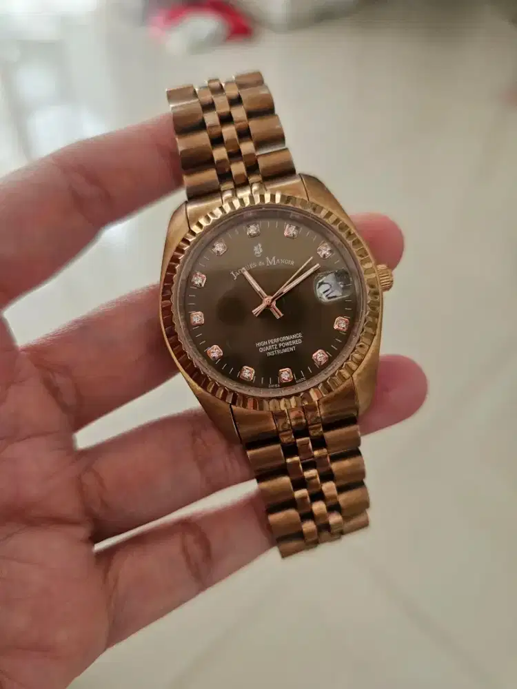 Jam tangan rosegold