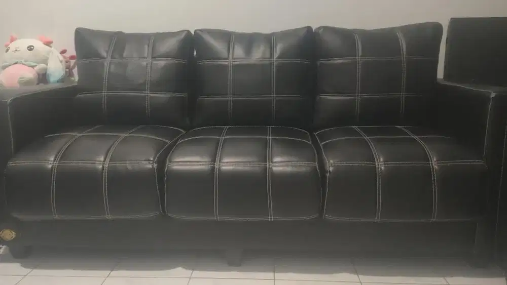 Big Sofa Black 3