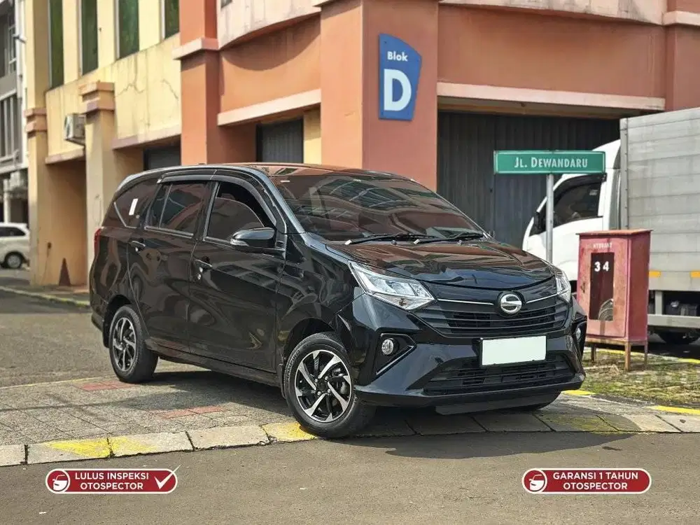 2023 Daihatsu Sigra 1.2 R AT Hitam Km 51rb Service Record Tdp 19jt