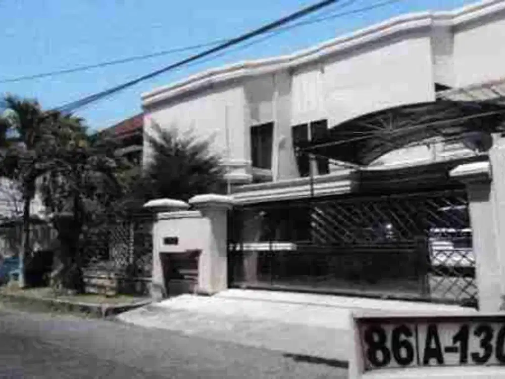 Dijual via lelang Rumah dharmahusada Indah barat Surabaya