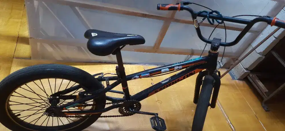 Sepeda bmx ring 20