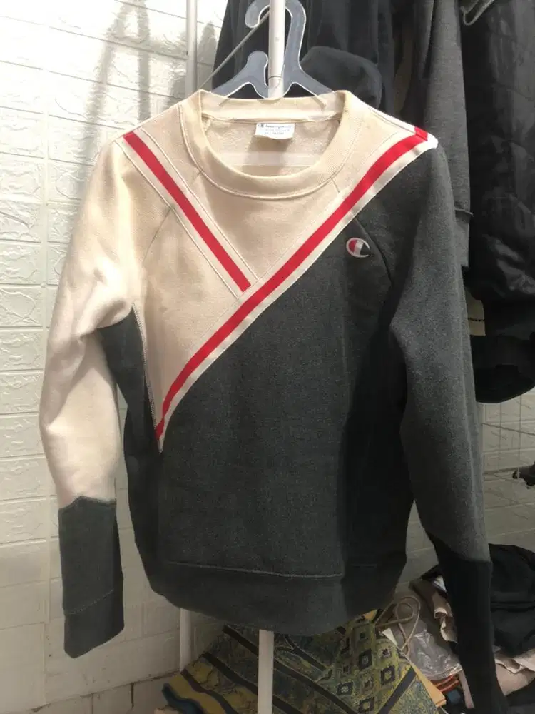Sweater champion