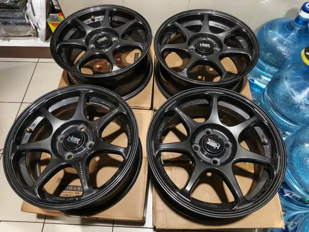 HSR Sebunsuta R15