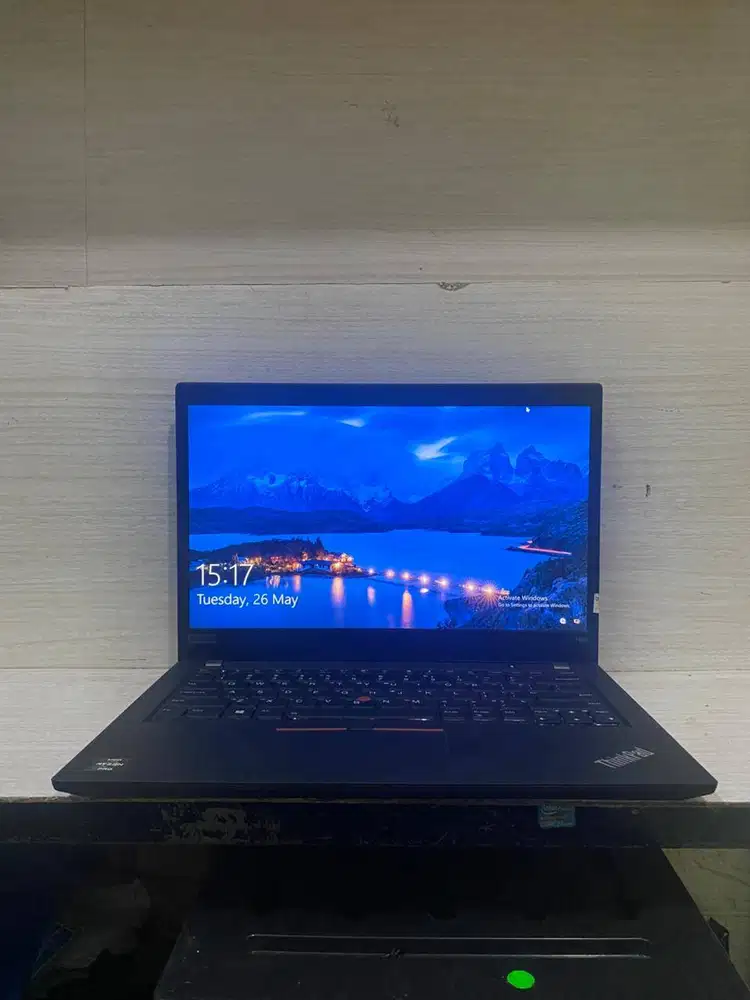 Laptop Second Lenovo T495 AMD Ryzen 5 Pro-3500u Ram 8gb SSD 512gb