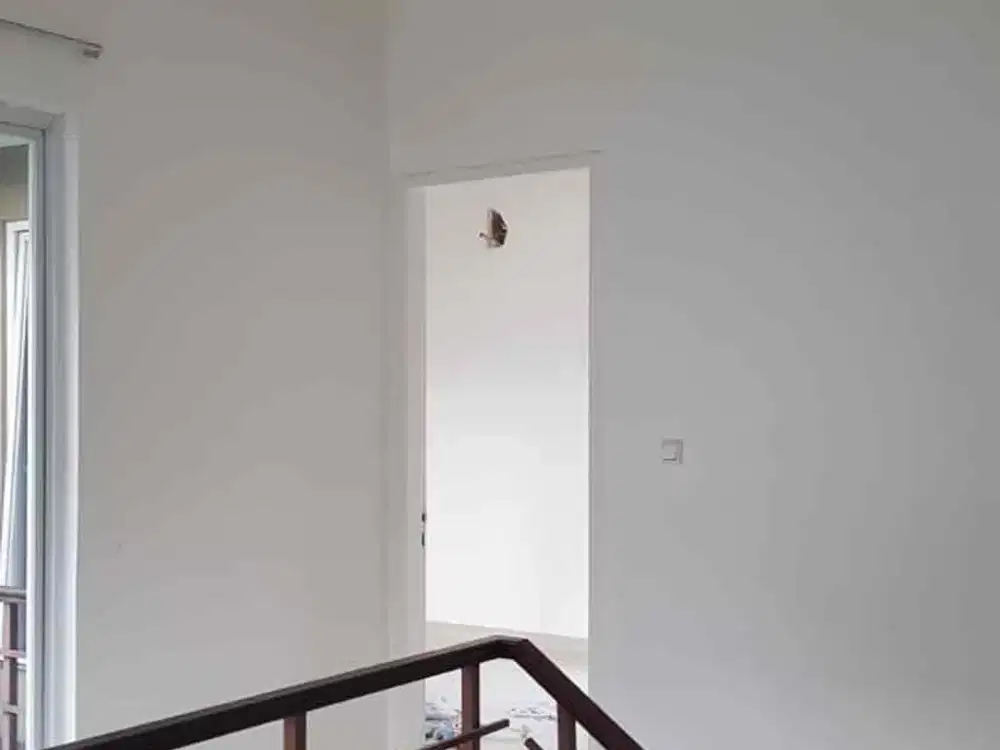 DISEWAKAN RUMAH TERMURAH DI SAN LORENZO GADING SERPONG TANGSEL
