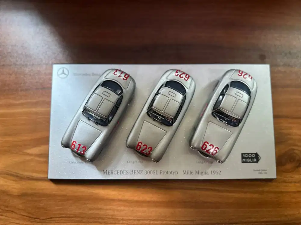minichamp mercedes benz 300sl 1:43