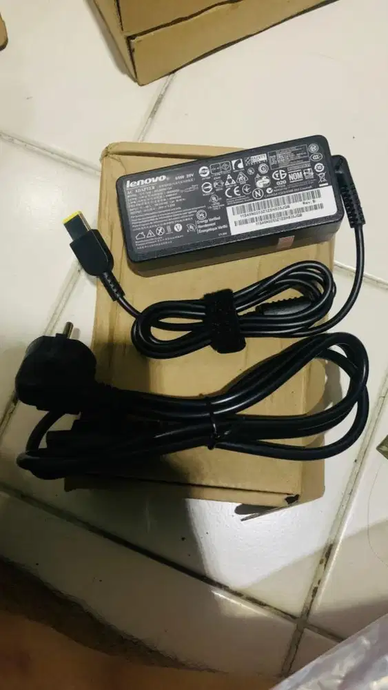 adaptor casan laptop