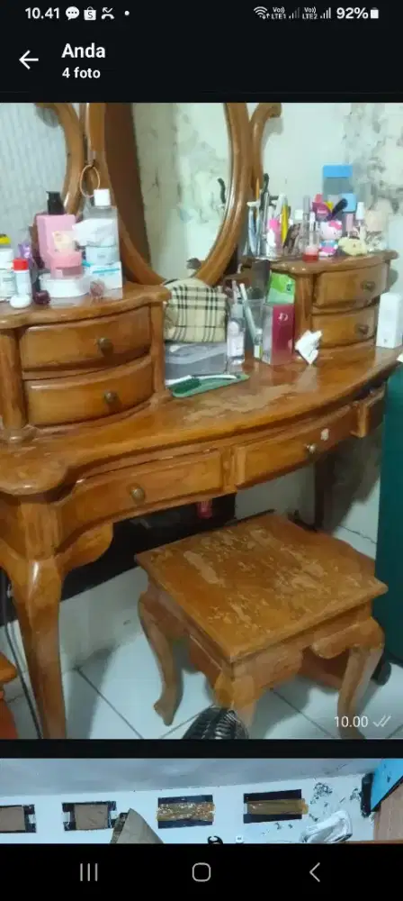 Meja rias kayu ukir