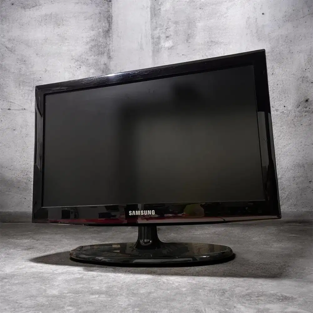 TV SAMSUNG 24 + set box