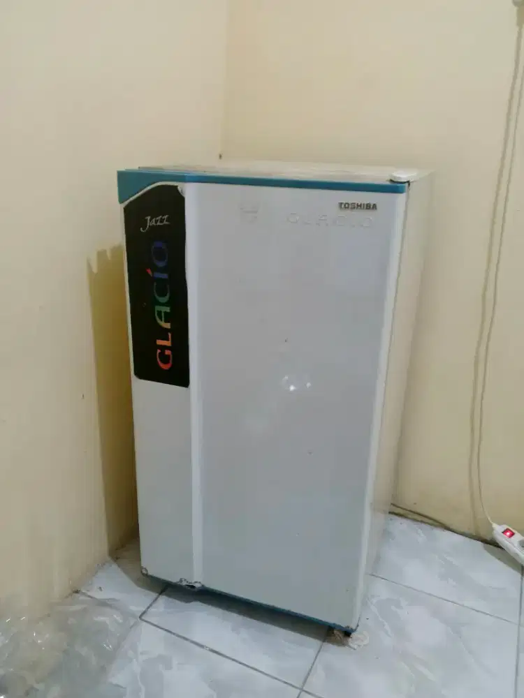 Kulkas 1 Pintu Toshiba Jazz Glacio Jazz Segel