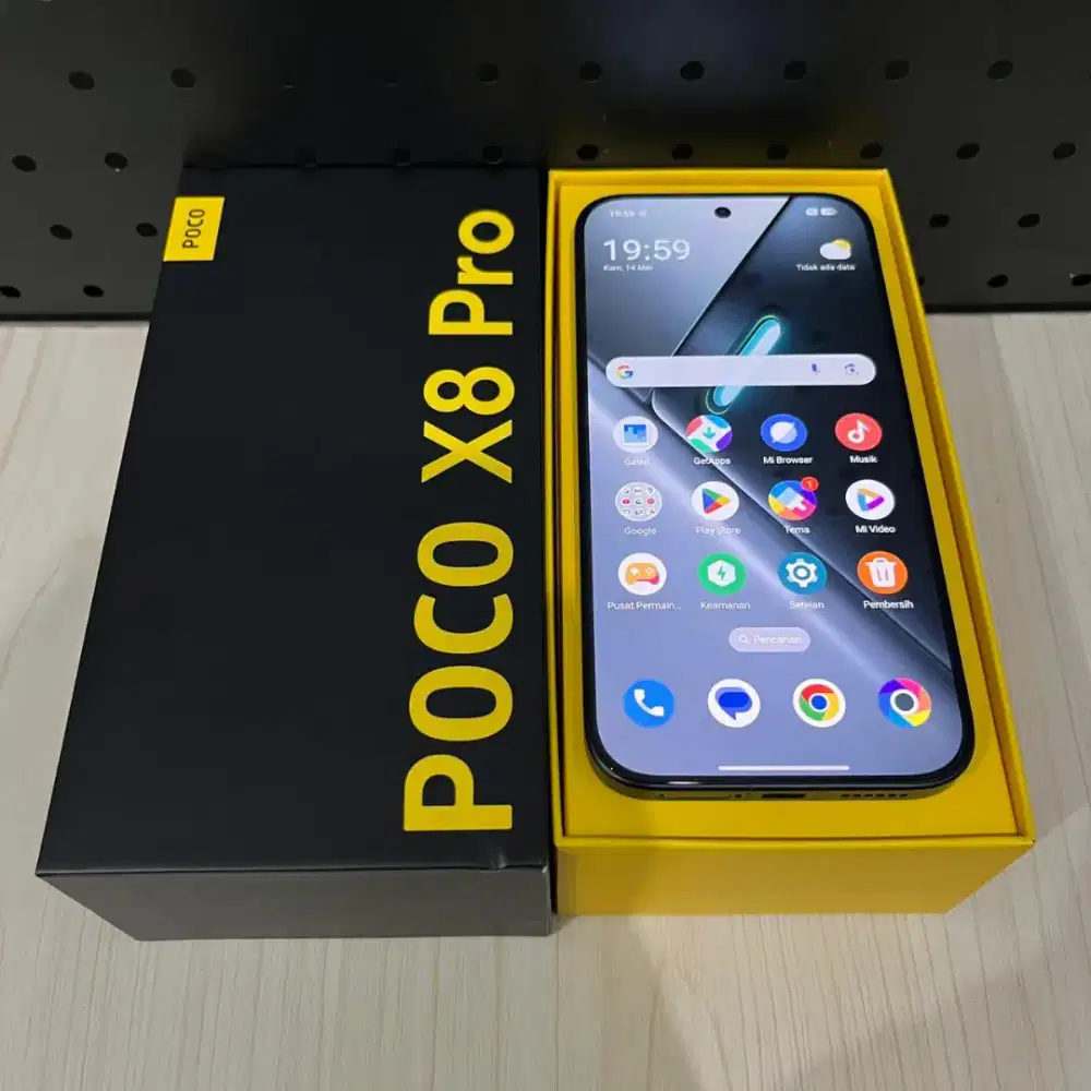Poco X8 pro 5G 12/512 black