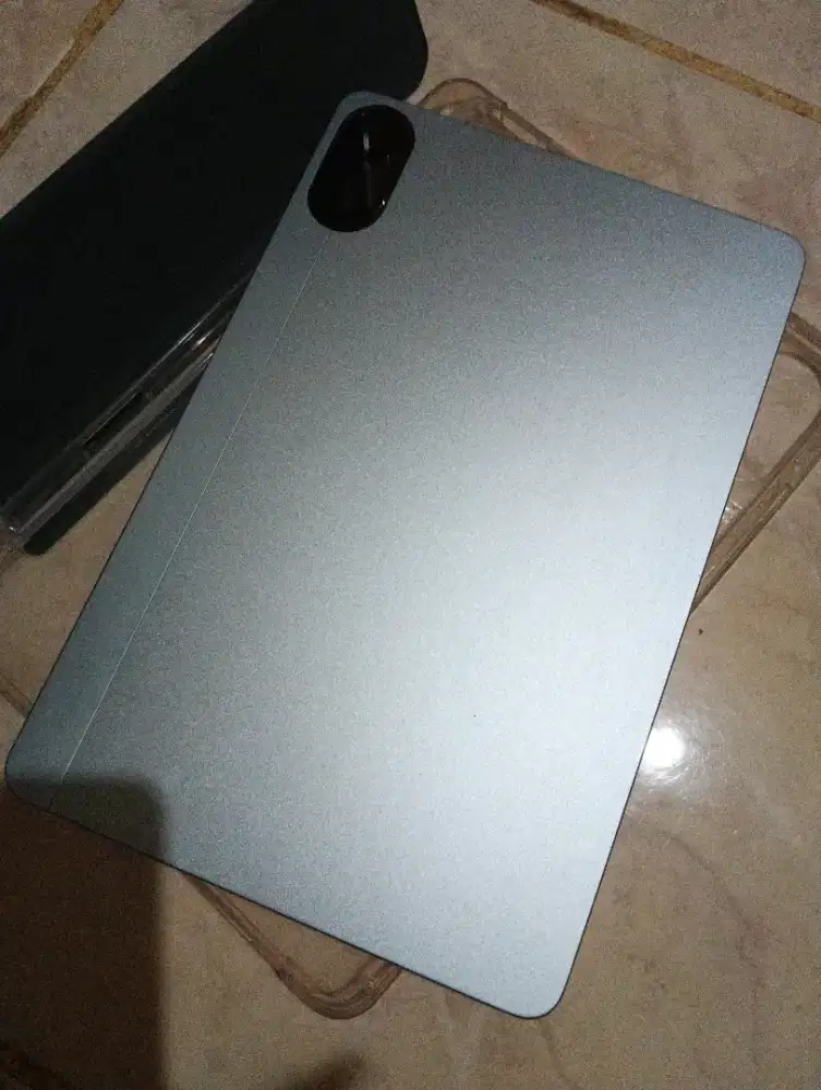 Dijual Redmi pad 2 4g bekas free keyboard nego