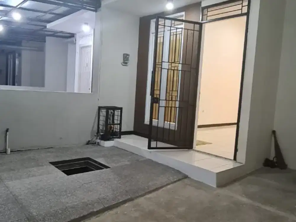 Rumah Siap Huni Nyaman di Taman Kopo Indah 1 Greenville