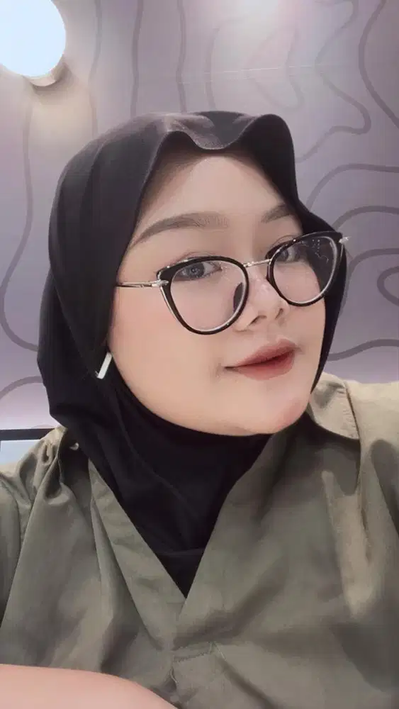 Sedang mencari pekerjaan yang halal
