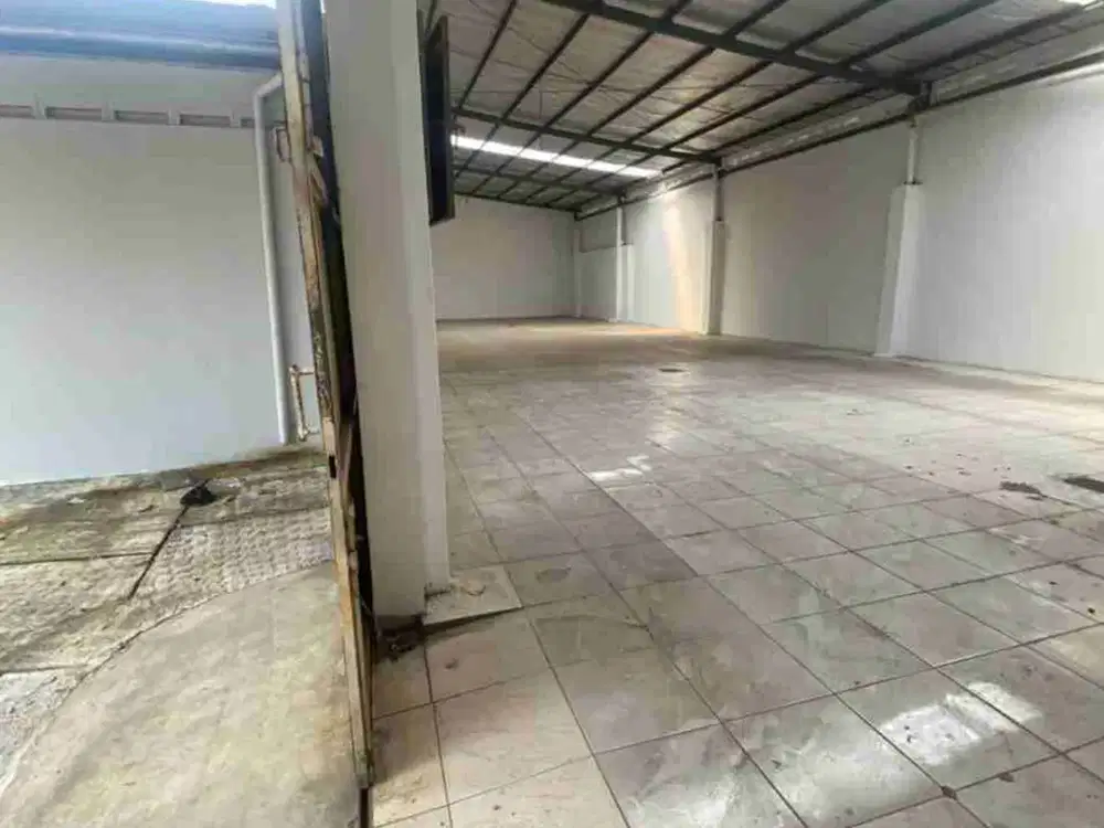 GUDANG DI HOLIS DEKAT TOL PASIRKOJA