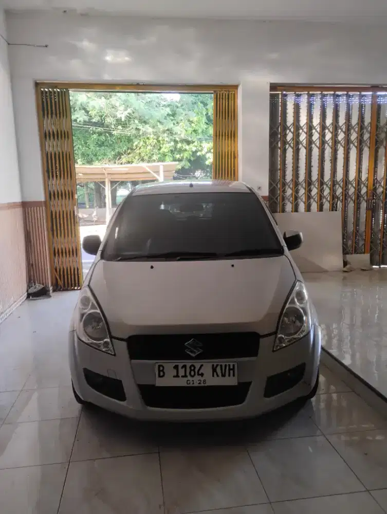 Suzuki Splash 2011 Manual