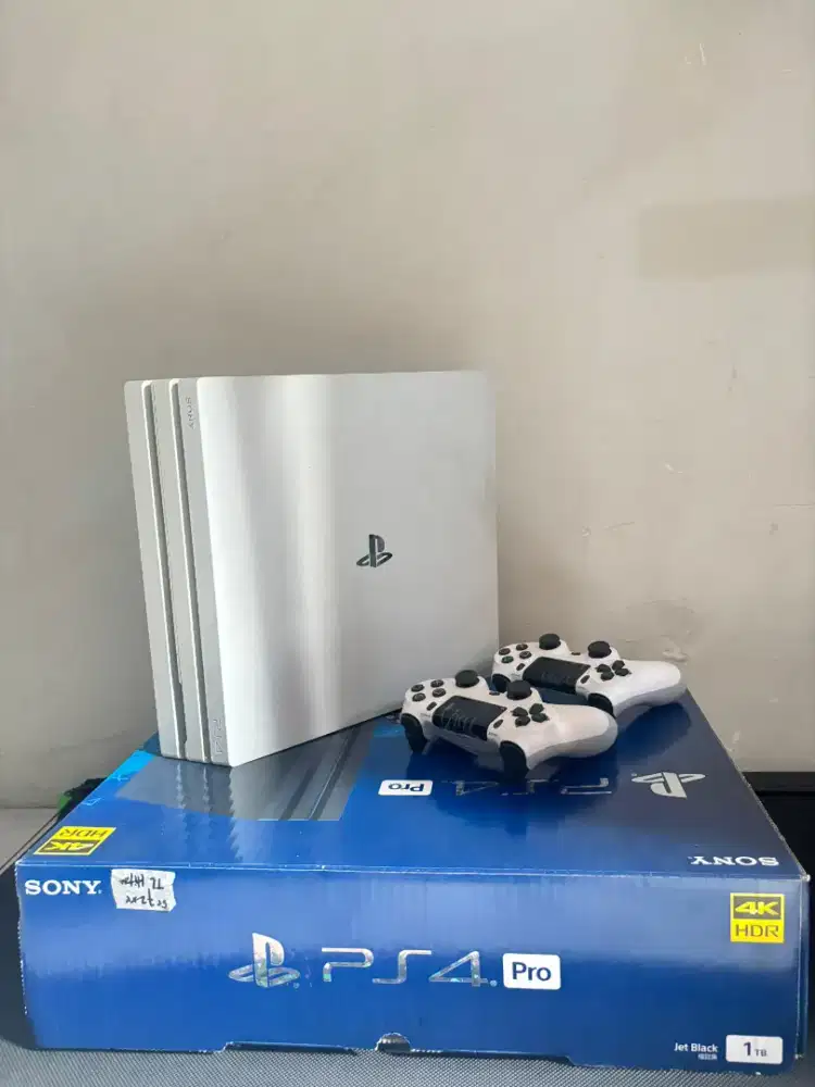 PS 4 Pro Slim 1TB Gold Hen