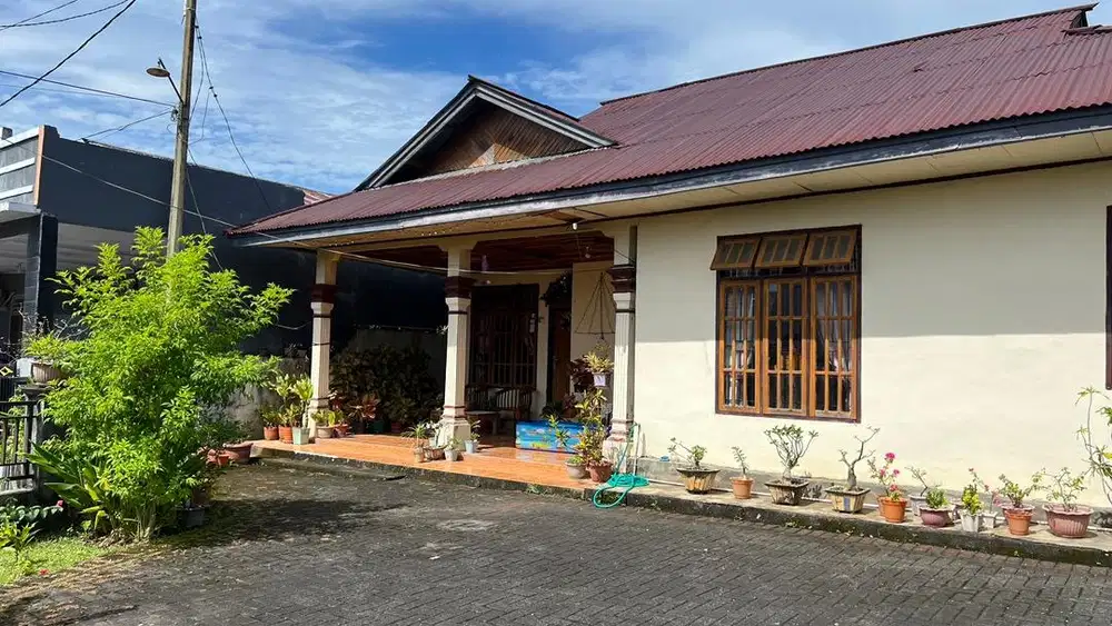 Dijual Rumah Strategis di Mapanget, Manado