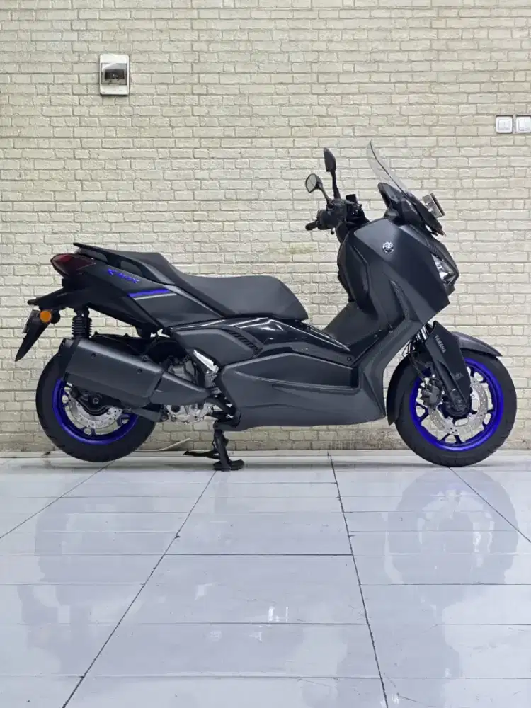 PALING DICARI! YAMAHA XMAX 250 2024 PREMIUM BLACK - WULAN MUSTIKA