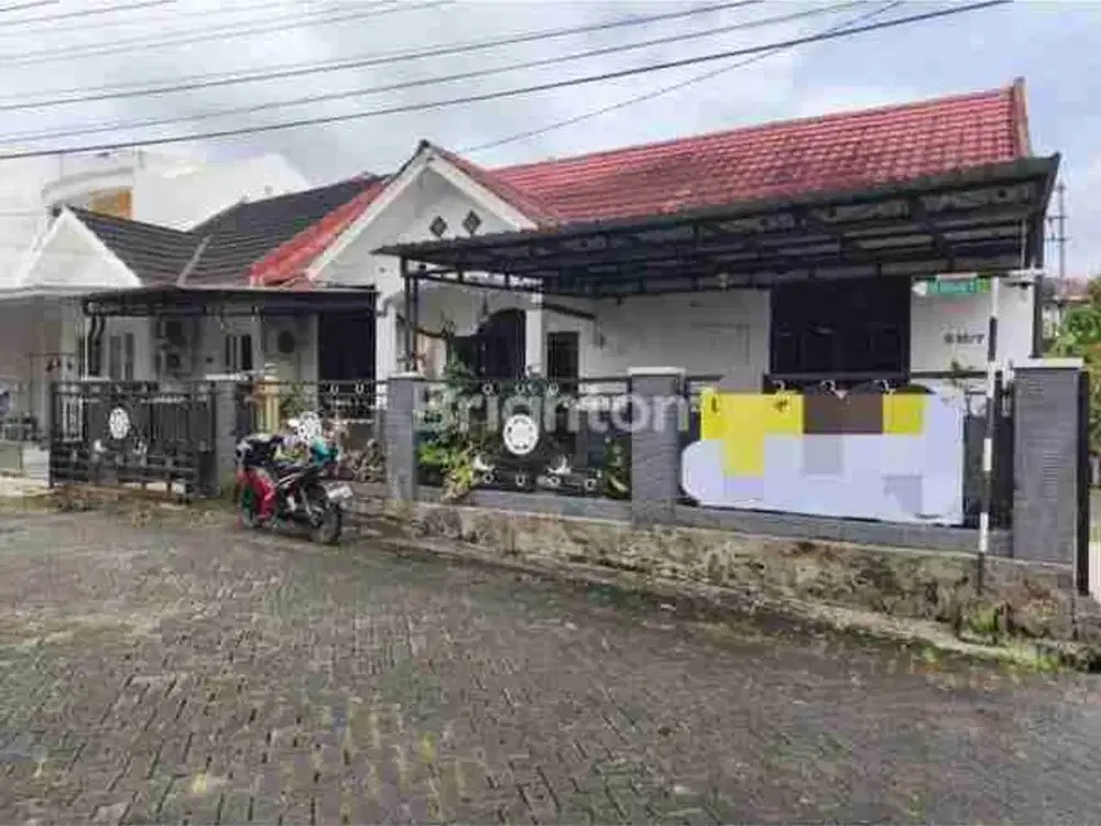 DISEWAKAN RUMAH SIAP HUNI FULLFURNISH LOKASI SEPINGGAN PRATAMA