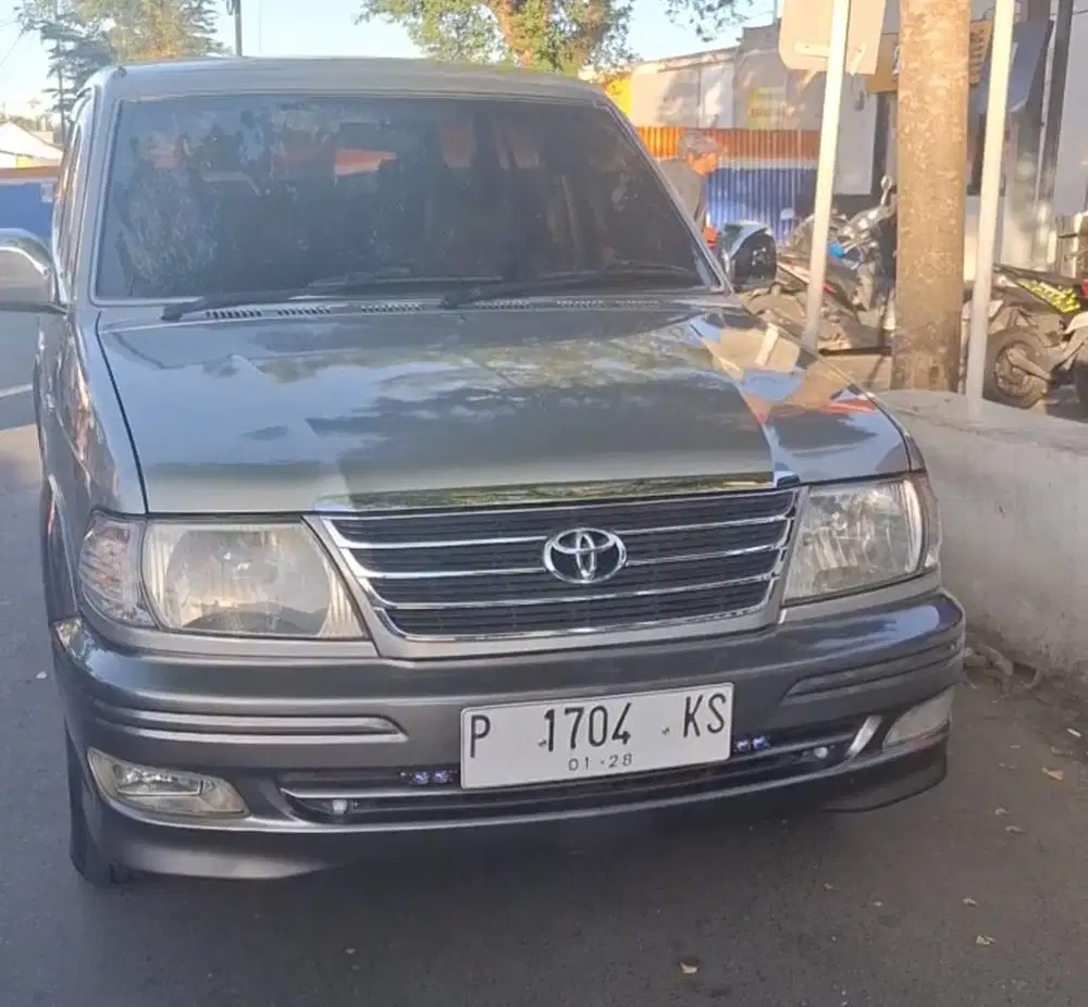 Toyota Kijang 2004 Bensin