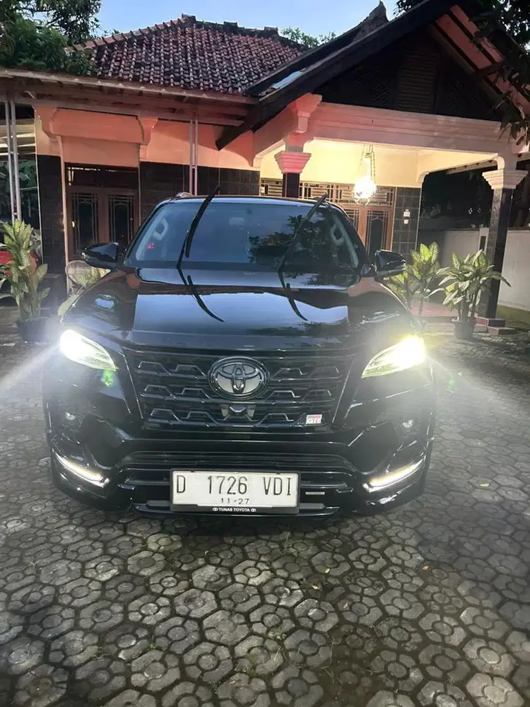 Fortuner GR 2.8 A/T 4x2 2023
