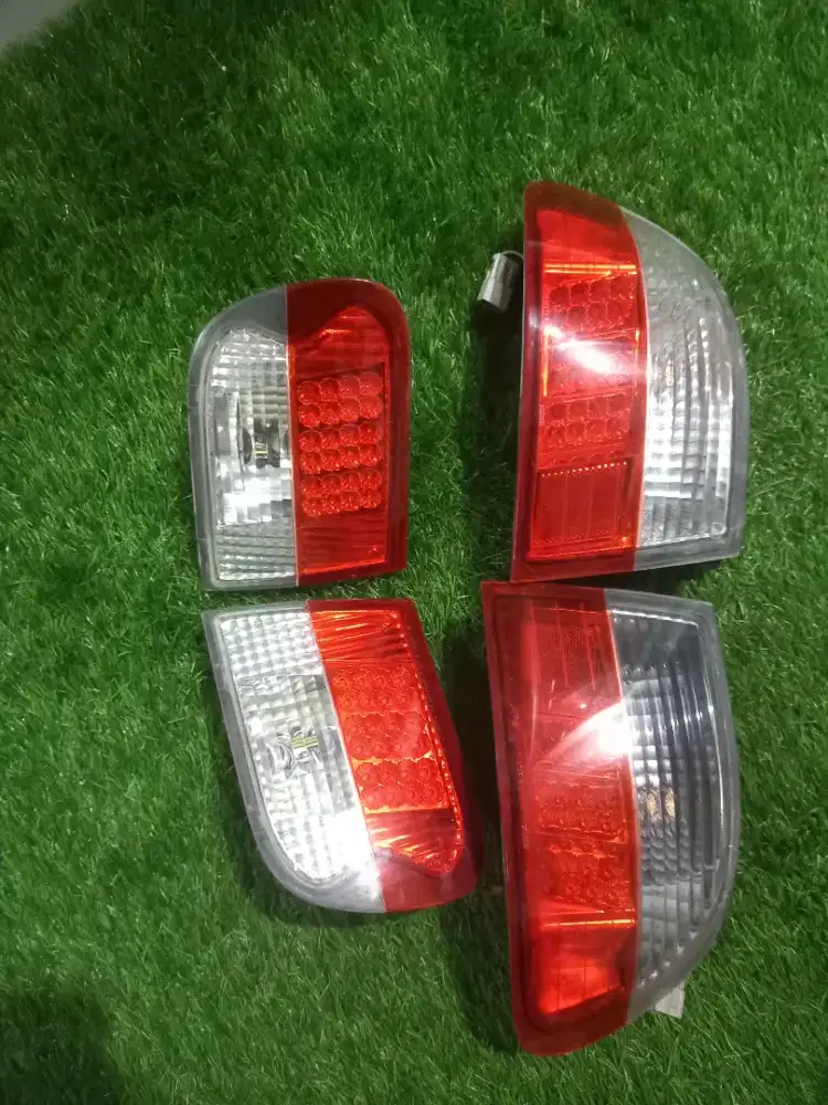 Lampu belakang estilo