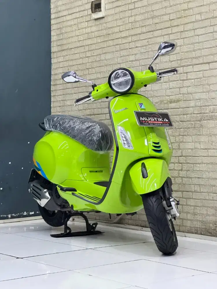 WARNA GEN-Z! VESPA MATIC PRIMAVERA 2024 - WULAN MUSTIKA