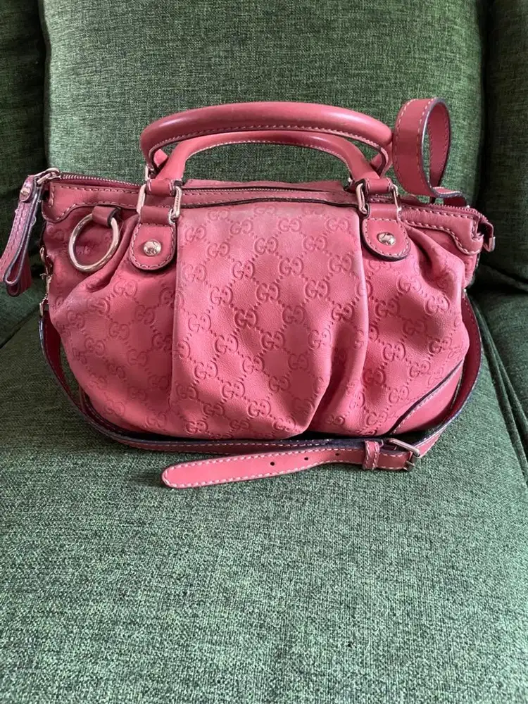 Gucci pink leather sukey satchel