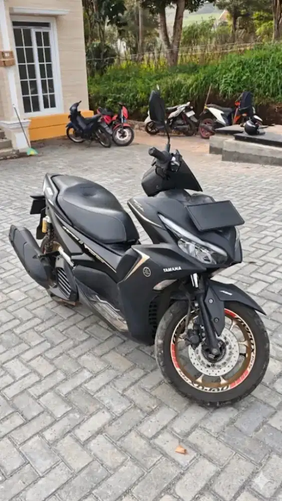 jual motor yamaha aerox all new connected 155 abs thn 2021 nego