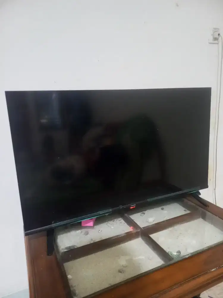 Google TV merek Coocaa 40 inch