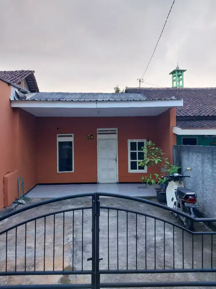 Dikontrakan rumah tahunan