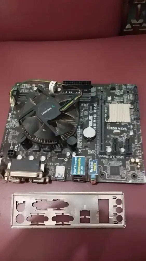 Motherboard ASUS H81M-D2 R2.0 + proc i3 4160