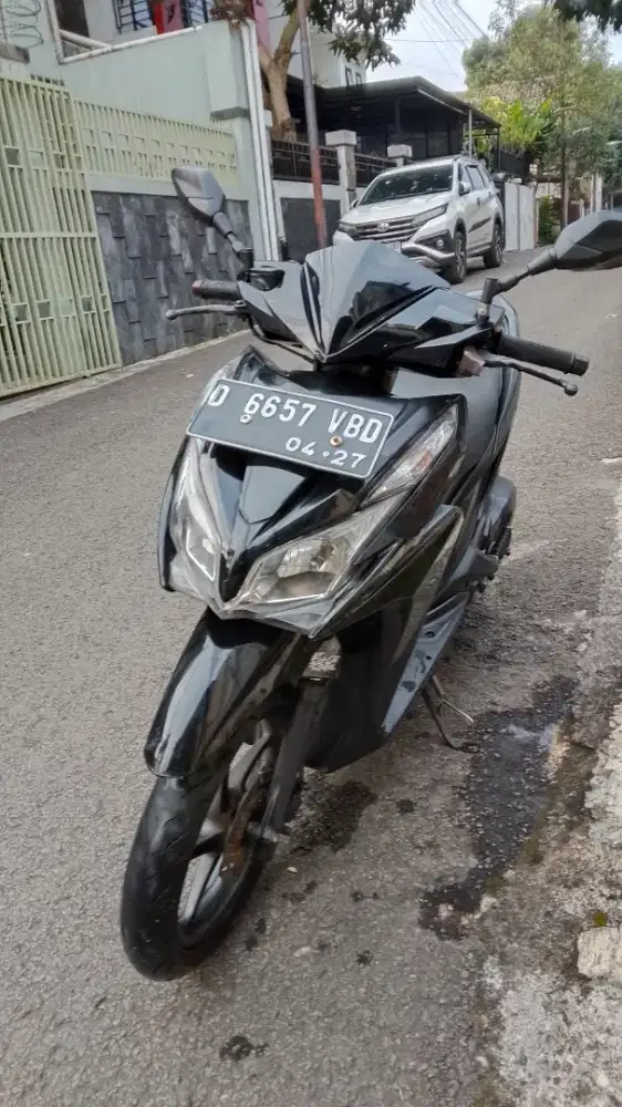Vario Techno 125 KZR th 2013