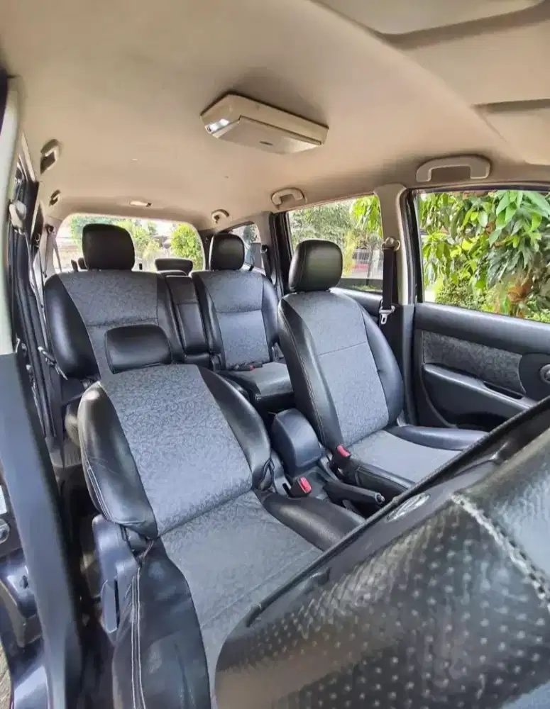 Jual grand livina 2013 xv komplit pajak on
