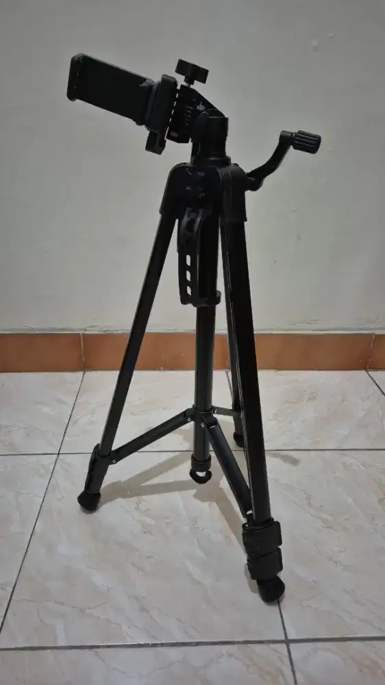Dijual Tripod kaki 3