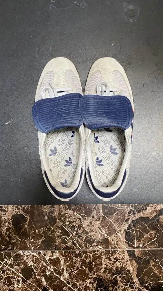 Samba LT (White/Dark Blue)