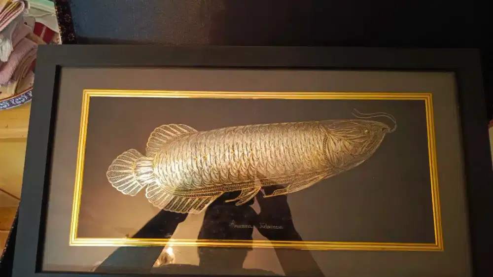 Hiasan Dinding Ikan Arwana (Silver Plated)