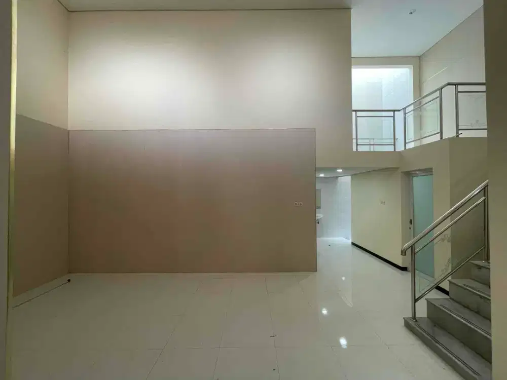 Jual Segera Rumah Baru Selangkah dari Raya Mulyosari