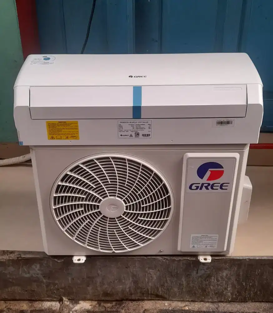 Jual ac gree 1pk R32 terbaru 7 bln pakek mulus ori ful