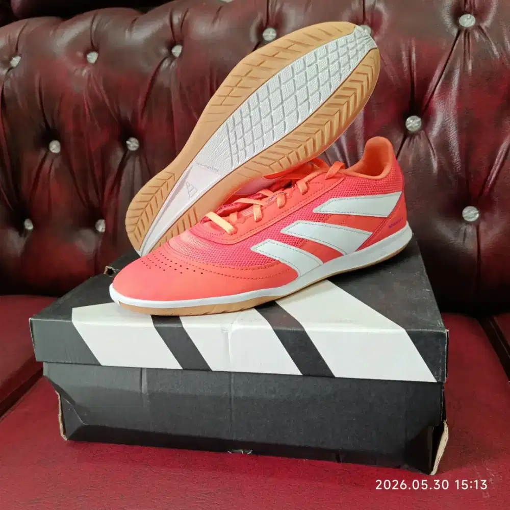 DIJUAL CEPAT SEPATU FUTSAL ADIDAS PREDATOR CLUB IN SALA, 42 2/3 (27CM)